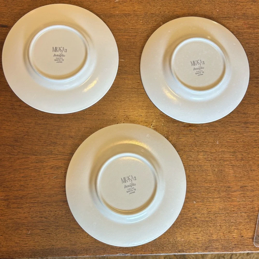Mikasa Intaglio CAC24 Santa Fe Aztec Cowgirl Coffee Cup Saucer - Set of 3